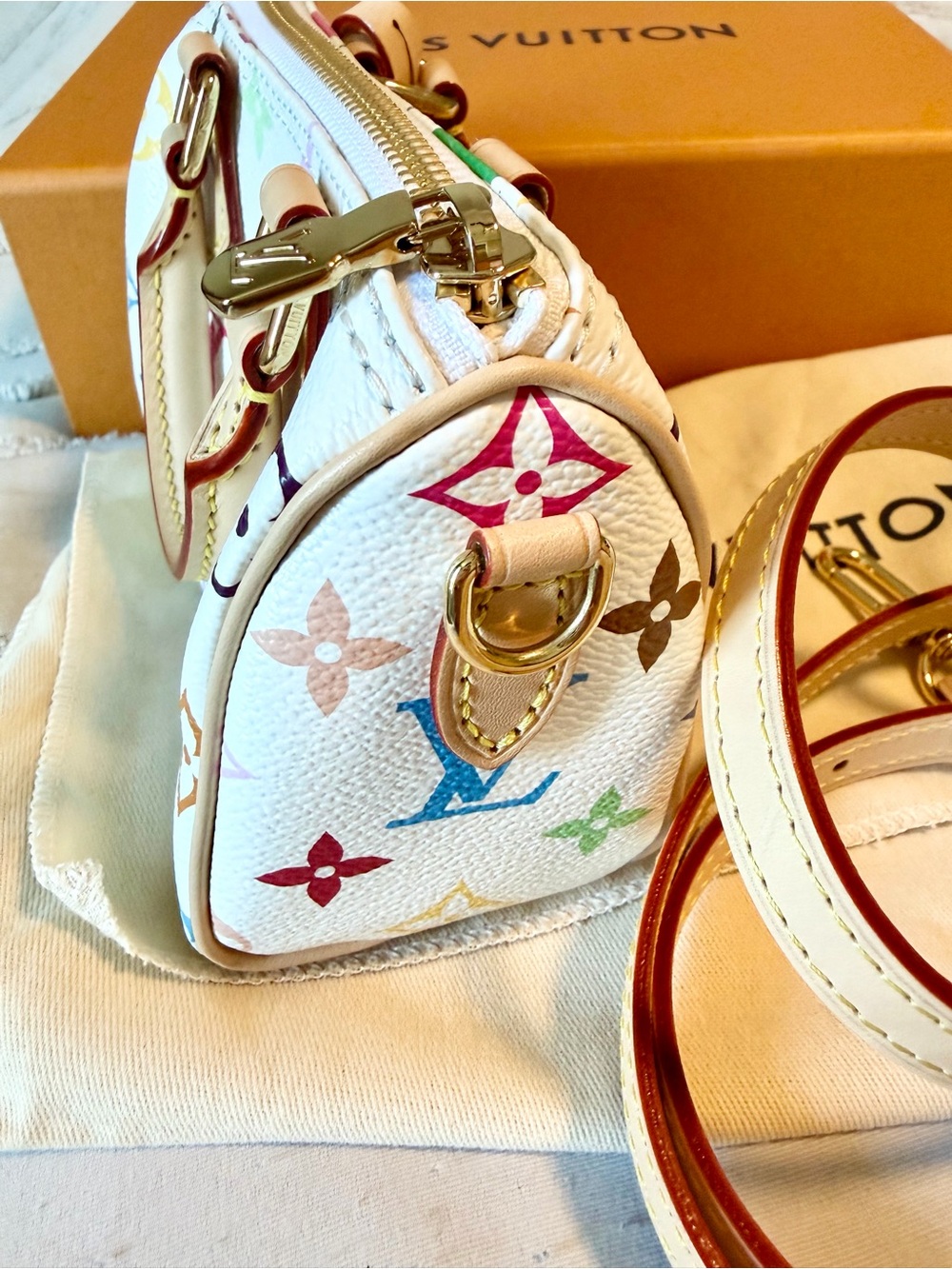 Louis Vuitton X Takashi Murakami Nano Speedy 2025 - Picture 4 of 9